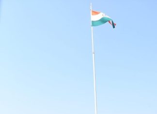 रा. तू महाविद्यालयात महाराष्ट्र दिन साजरा