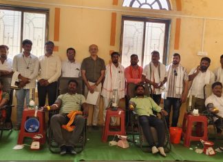 रक्तदान शिबिरास उस्फुर्त प्रतिसाद