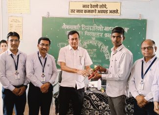 नेवजाबाई हितकारिणी विद्यालयात एचएससी व एसएससी गुणवंत विद्यार्थ्यांचा गौरव
