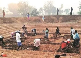 बदहाल मनरेगा : रोजगार नहीं, निराशा की गारंटी