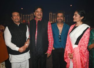 शेखर सुमन ने अपने हिंदी नाटक “एक मुलाक़ात” में महान कवि साहिर लुधियानवी को जीवंत किया