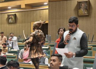 दिल्ली येथे होणाऱ्या राष्ट्रीय युवा सांसद परिषदेसाठी गंगाखेडच्या दोन युवकांची निवड
