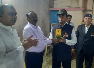 सद्गुणी लोगों को खोजना सागर से मोती खोजने जैसा कार्य है।-मुरलीमनोहर व्यास का प्रतिपादन।