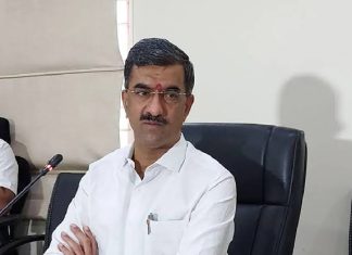 सातारा जिल्ह्यातील मंत्र्यांचे वरातीमागून घोडे, पर्यावरण पूरक गणेशोत्सव साजरा करण्याचे आवाहन पण……..