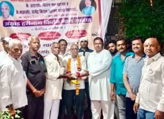 लहान माळीवाडा समस्त माळी समाज मंगलकार्यालयासाठी कालिदास बाविस्कर यांच्याकडून ५१००० /- रुपयाची देणगी समाज भवनासाठी समाजातील दानशूर व्यक्तींनी सहकार्य करावे : रामकृष्ण महाजन ( अध्यक्ष )