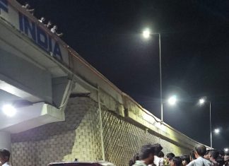 वाॅशरिजच्या कामगाराला कामावर जातांना कारची जोरदार धडक-कामगार जागीच ठार – राजुरा शहरात तणाव
