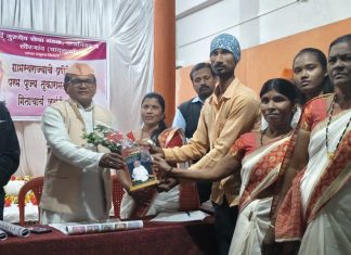 खैरगाव येथे कर्मयोगी तुकारामदादा गीताचार्य जयंती साजरी तथा ग्रामस्वराज्य दिनदर्शिकेचे विमोचन