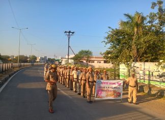 होमगार्ड पथकाच्या कामाचा यथायोग्य सन्मान होणे आवश्यक-ठानेदार दिनेश लबडे