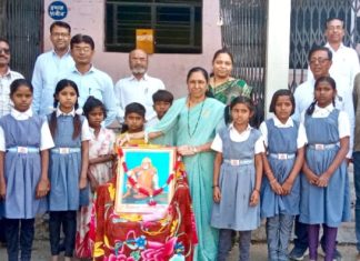 महात्मा फुले हायस्कूल येथे राष्ट्रसंतास अभिवादन !…