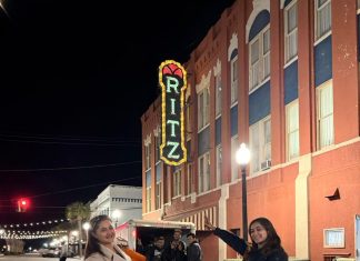 रश्मि देसाई का नाटक बना इंटरनेशनल सेंसेशन