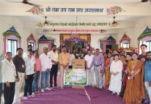 स्व. सुखराम नारायण कांबळे यांच्या प्रथम स्मृती प्रित्यर्थ वॉटर कुलिंग मशीन भेट
