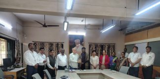 चोपडा महाविद्यालयात आयबीपीएसपीओ परीक्षा उत्तीर्ण विद्यार्थ्यांचा सत्कार