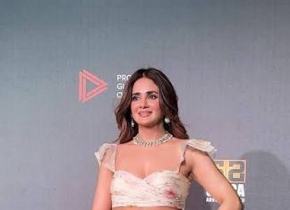 ₹3 लाख के गाउन में पारुल यादव का लग्ज़री जलवा-Parul Yadav Stuns in a ₹3 Lakh Gown at INCA Awards
