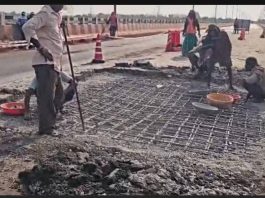 आष्टी येथील निकृष्ट पुलियाच्या कामाची चौकशी करून दोषींवर कठोर कारवाई करा*—— काँग्रेस जिल्हाध्यक्ष महेंद्र ब्राह्मणवाडे