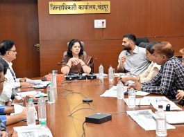 जिल्हाधिका-यांनी घेतला नवतेजस्विनी प्रकल्पाच्या कामकाजाचा आढावा