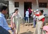 जिल्हाधिका-यांकडून जनगणनेच्या कामाची प्रत्यक्ष पाहणी-पाच घरांना भेटी ; वास्तविक माहिती देण्याचे आवाहन